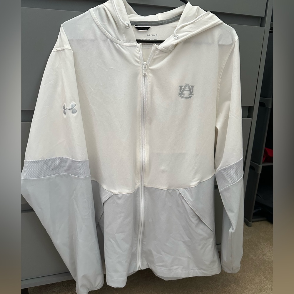 NWT - L - Auburn Under Armour Jacket - White/Gray